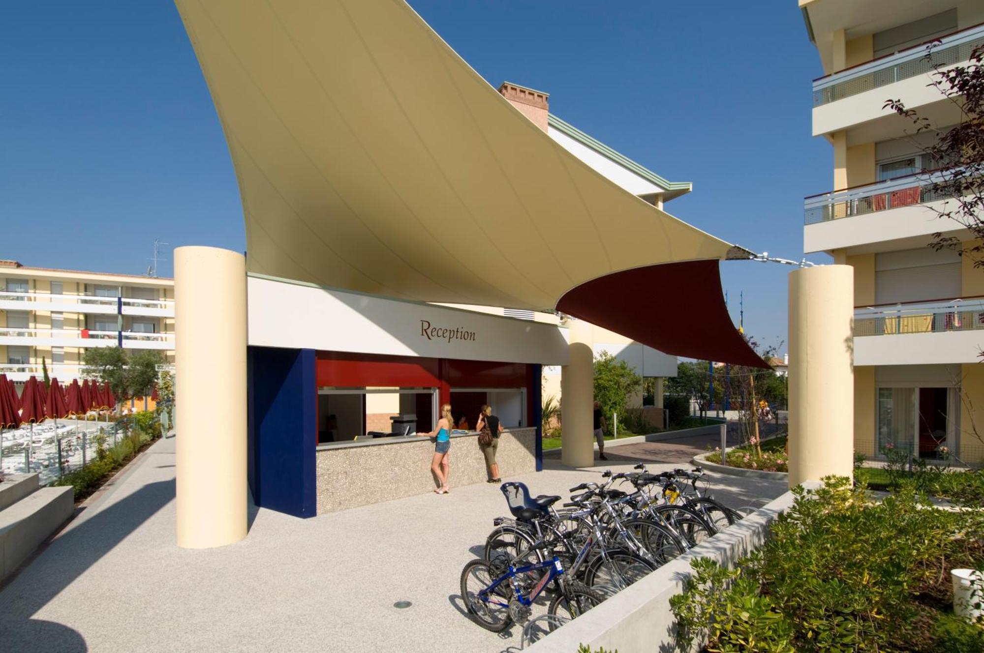 Villaggio Planetarium Resort Μπιμπιόνε Εξωτερικό φωτογραφία