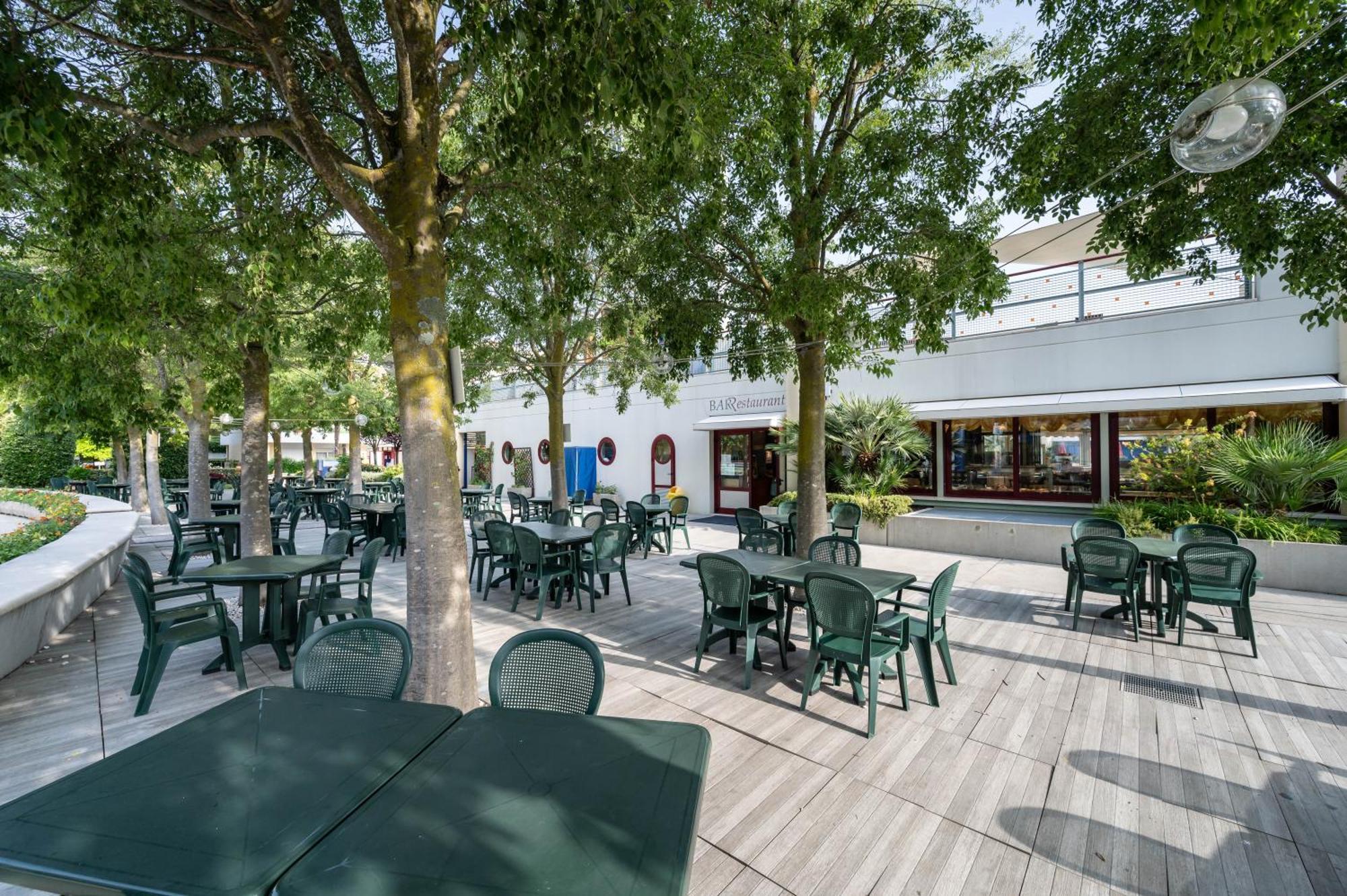 Villaggio Planetarium Resort Μπιμπιόνε Εξωτερικό φωτογραφία